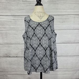 Faded Glory Black and White Damask Tank Top